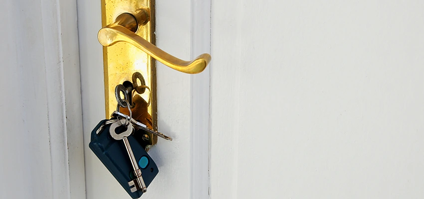 Broken Door Key Extraction in Bonita, CA
